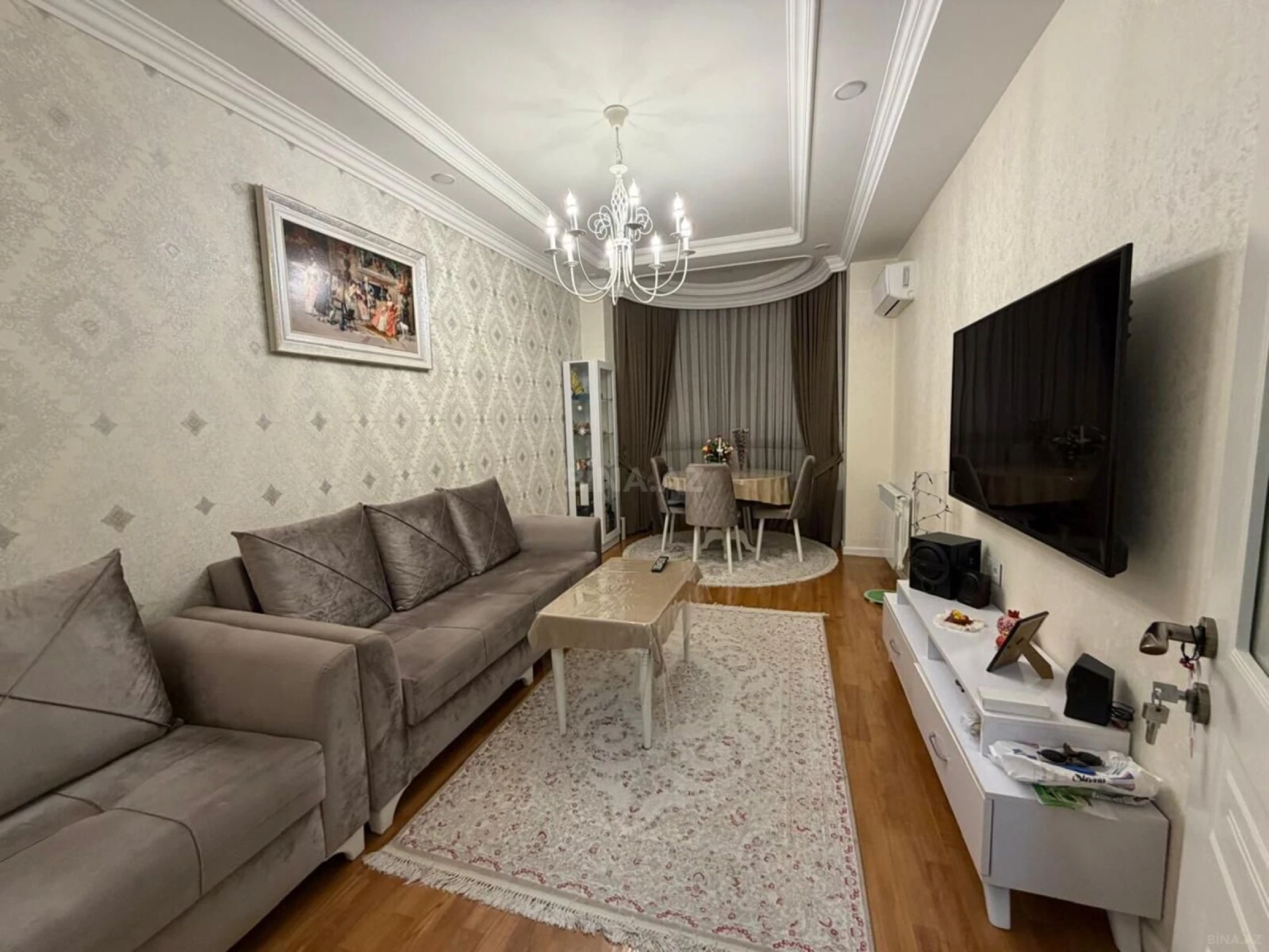 Satılır 2 otaqlı mənzil 75 m²
