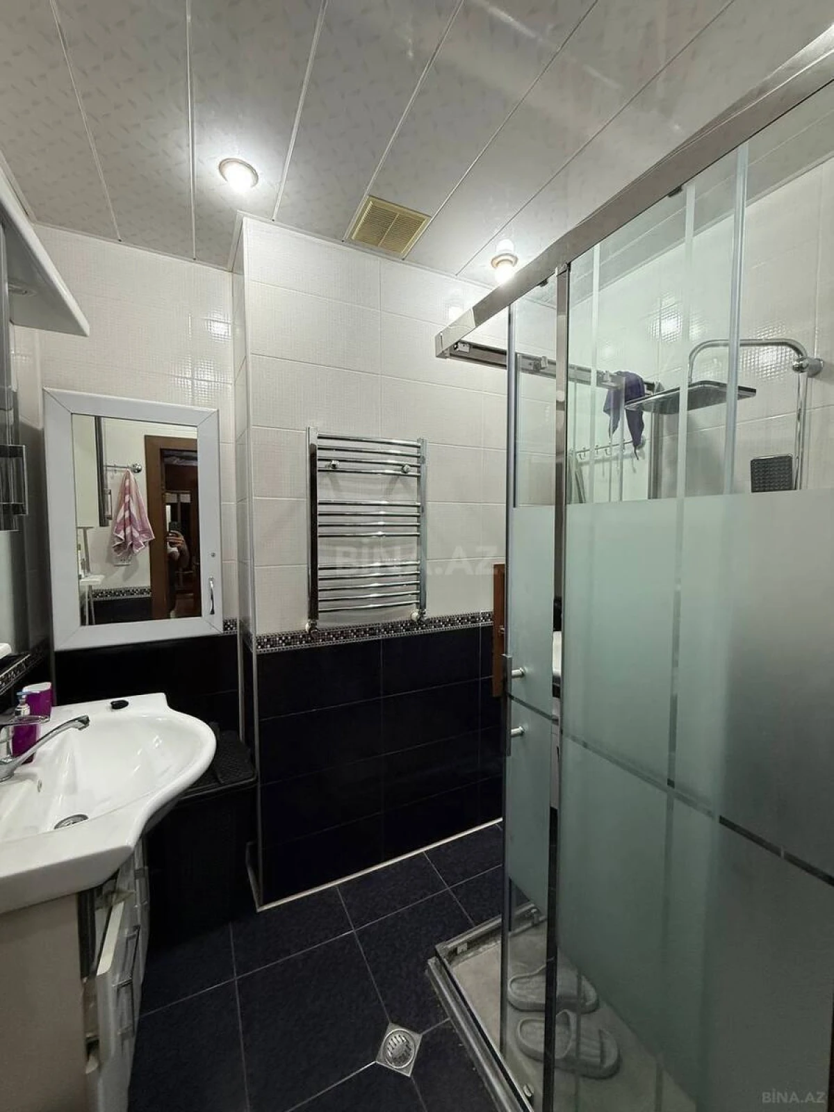 Satılır 3 otaqlı mənzil 108 m²