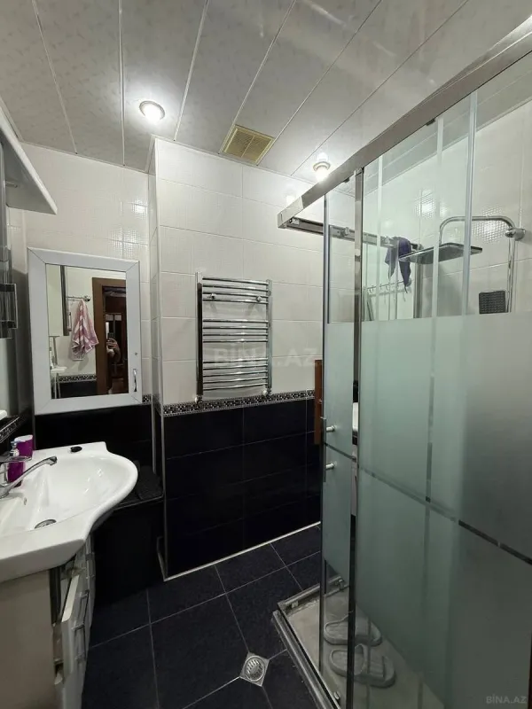 Satılır 3 otaqlı mənzil 108 m²