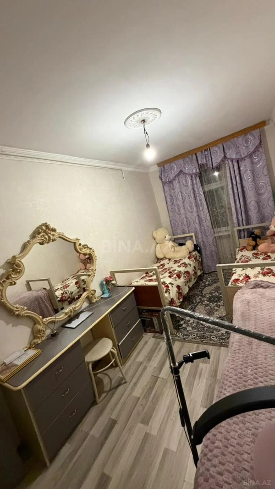 Satılır 3 otaqlı mənzil 55 m²