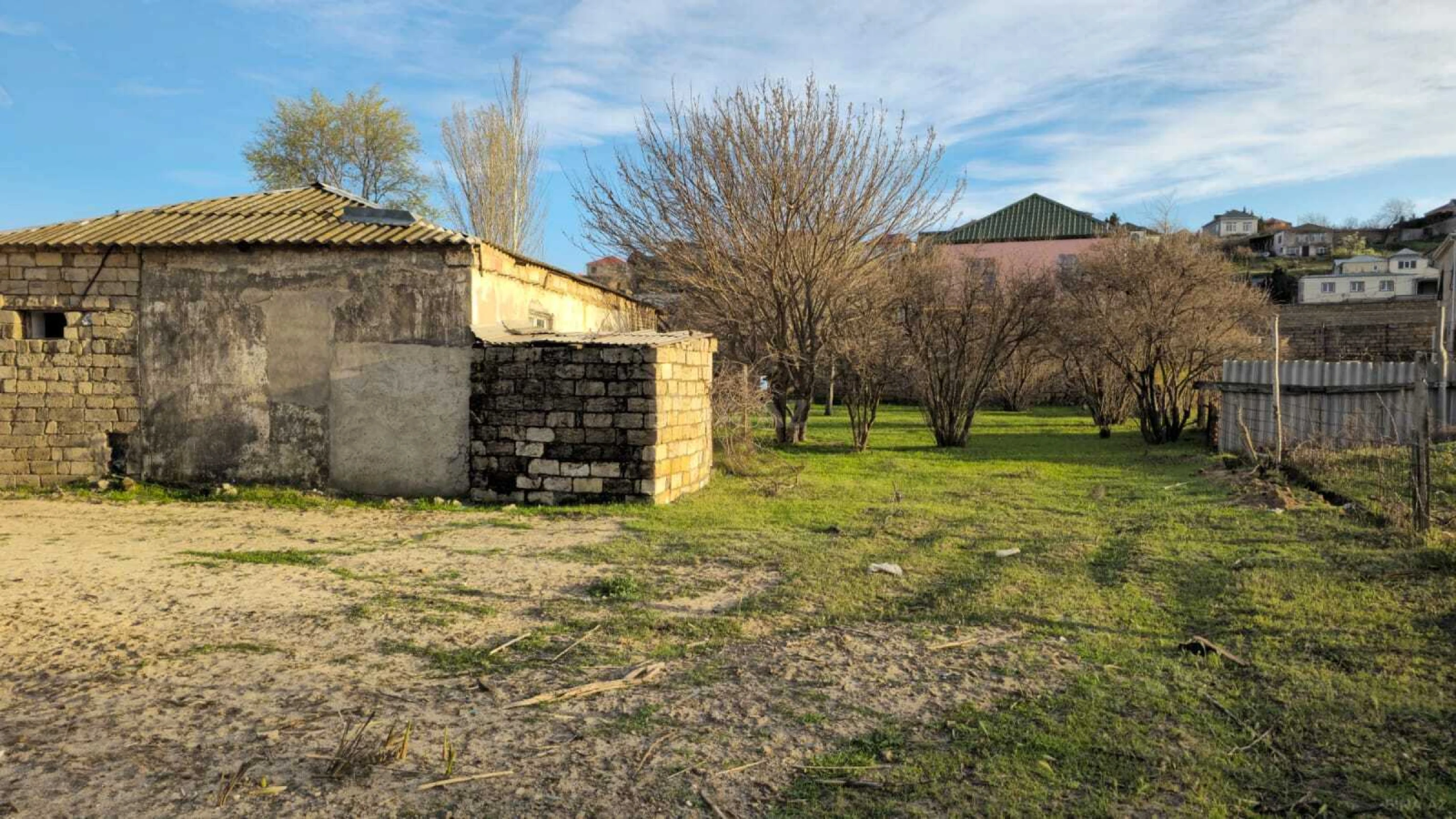 Satılır 3 otaqlı həyət evi 70 m²