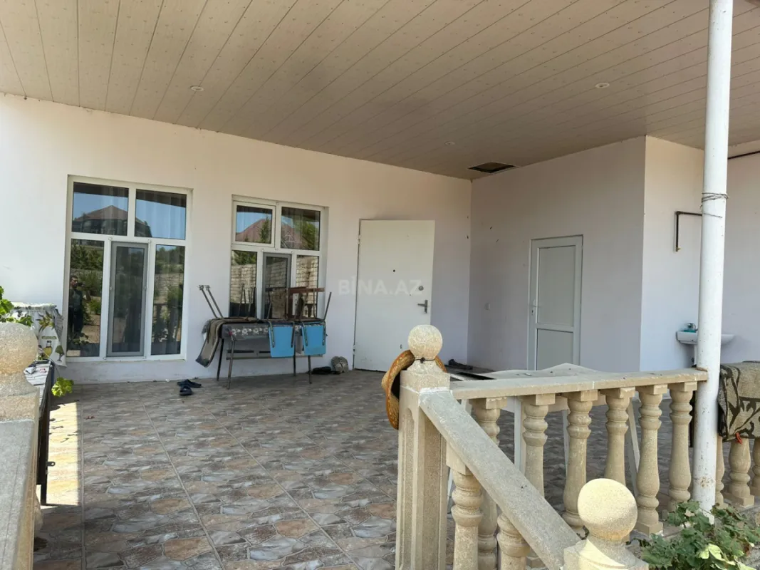 Satılır 3 otaqlı həyət evi 100 m²