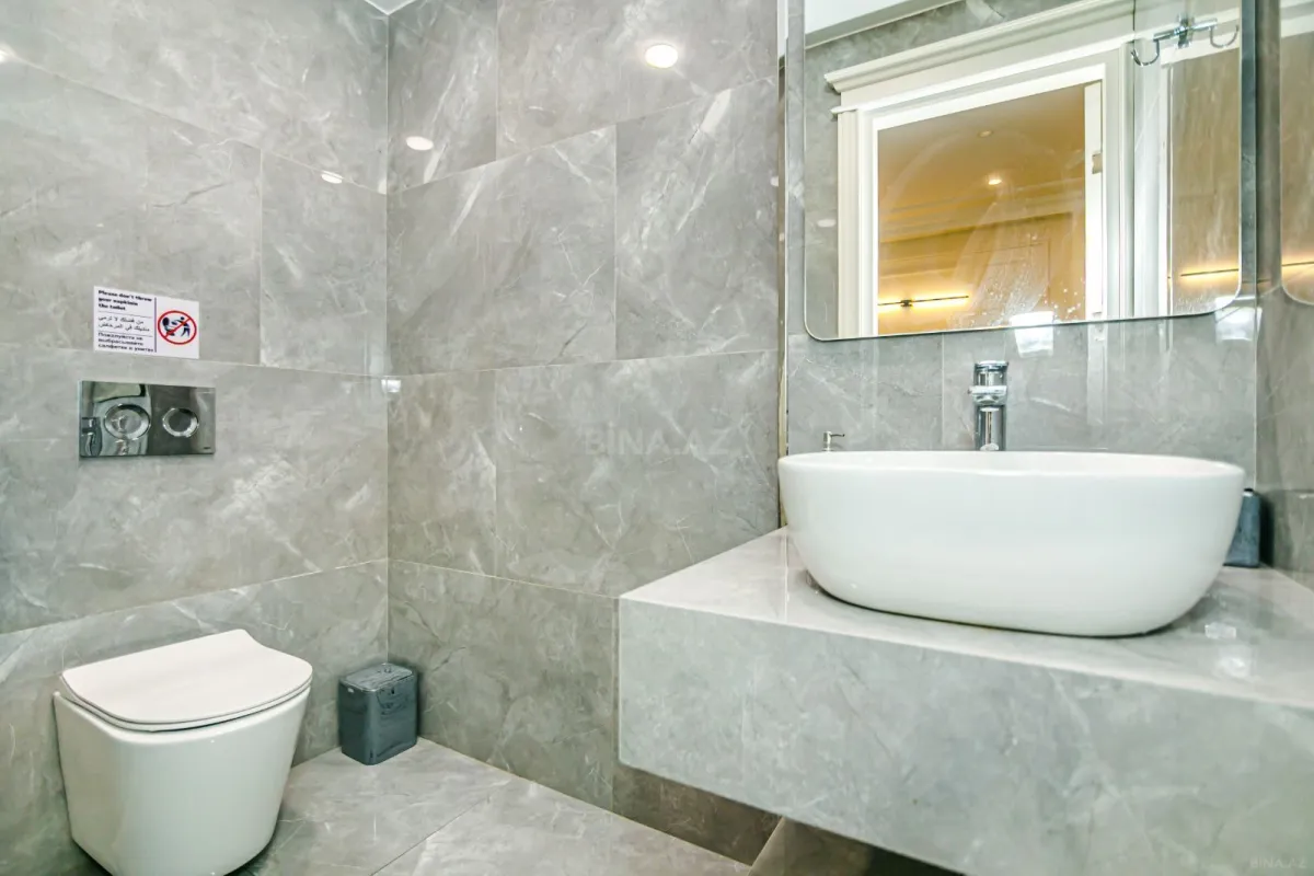 Kirayə verilir 5 otaqlı mənzil 250 m²