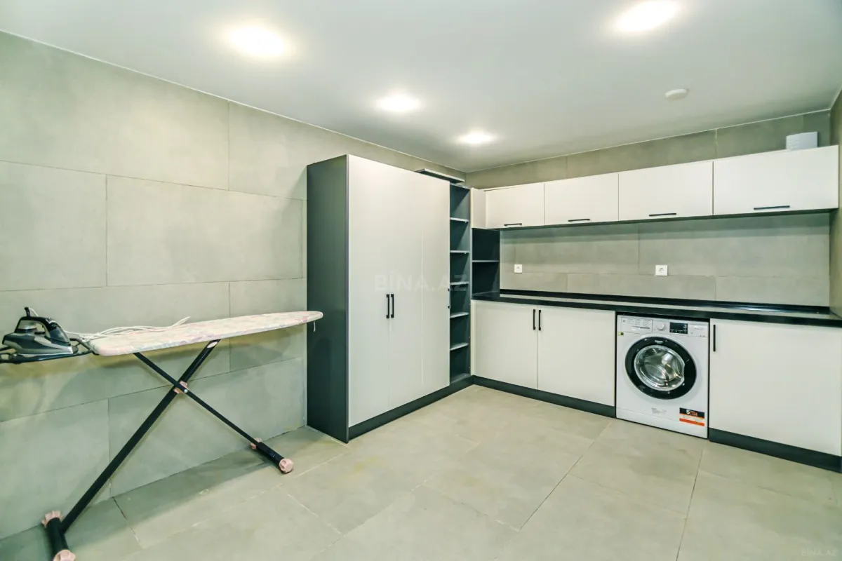 Kirayə verilir 5 otaqlı mənzil 250 m²