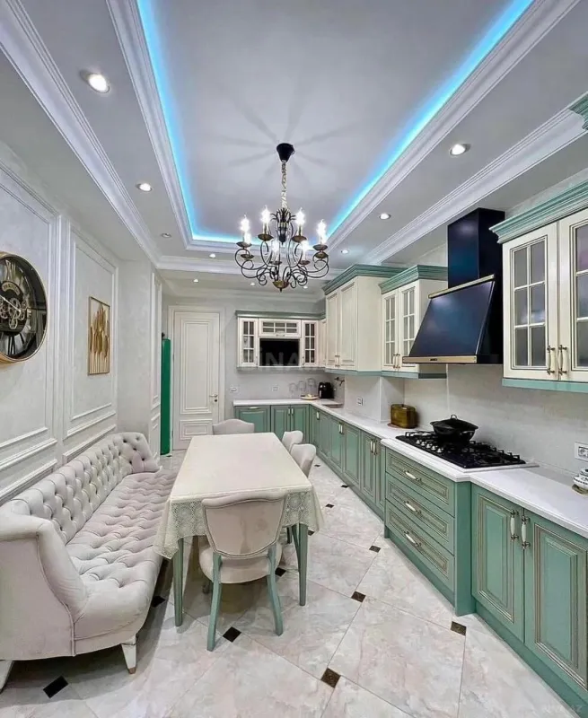 Satılır 2 otaqlı mənzil 104 m²