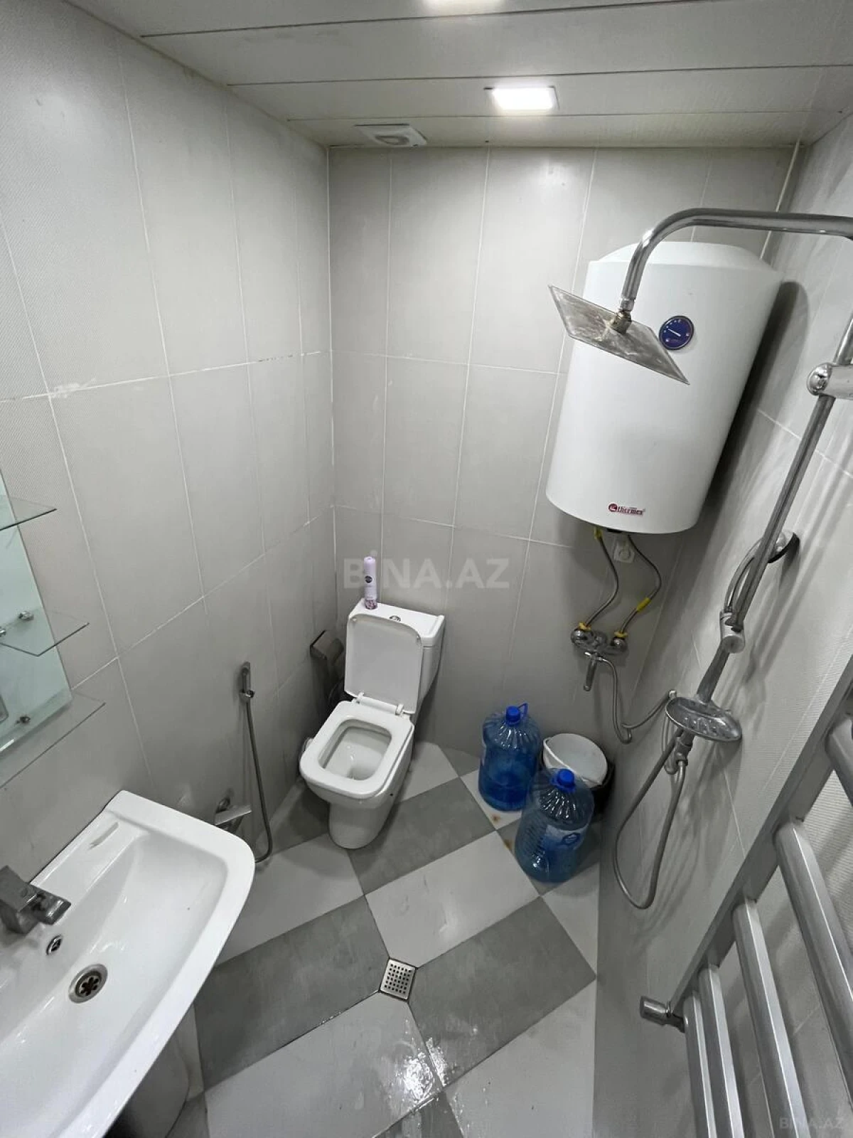 Satılır 1 otaqlı mənzil 30 m²