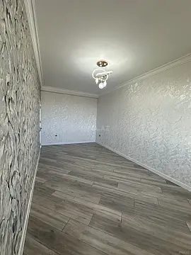 Satılır 2 otaqlı mənzil 92 m²