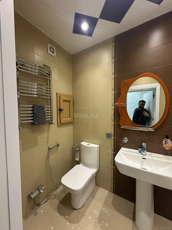 Satılır 2 otaqlı mənzil 92 m²