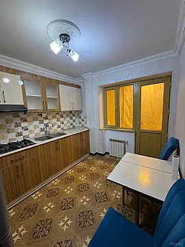 Kirayə verilir 2 otaqlı mənzil 55 m²