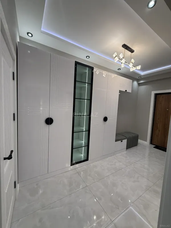 Satılır 2 otaqlı mənzil 55 m²