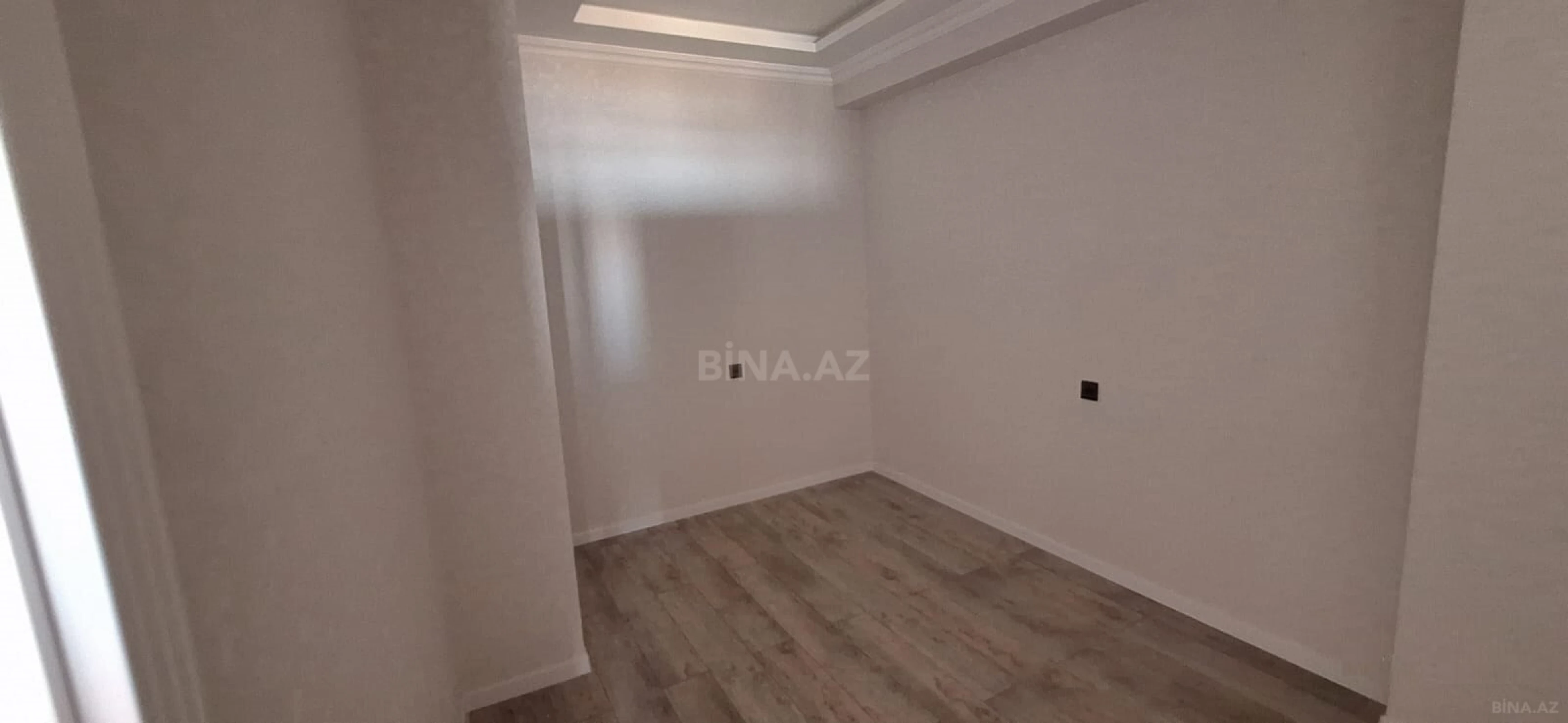 Satılır 3 otaqlı mənzil 66.3 m²