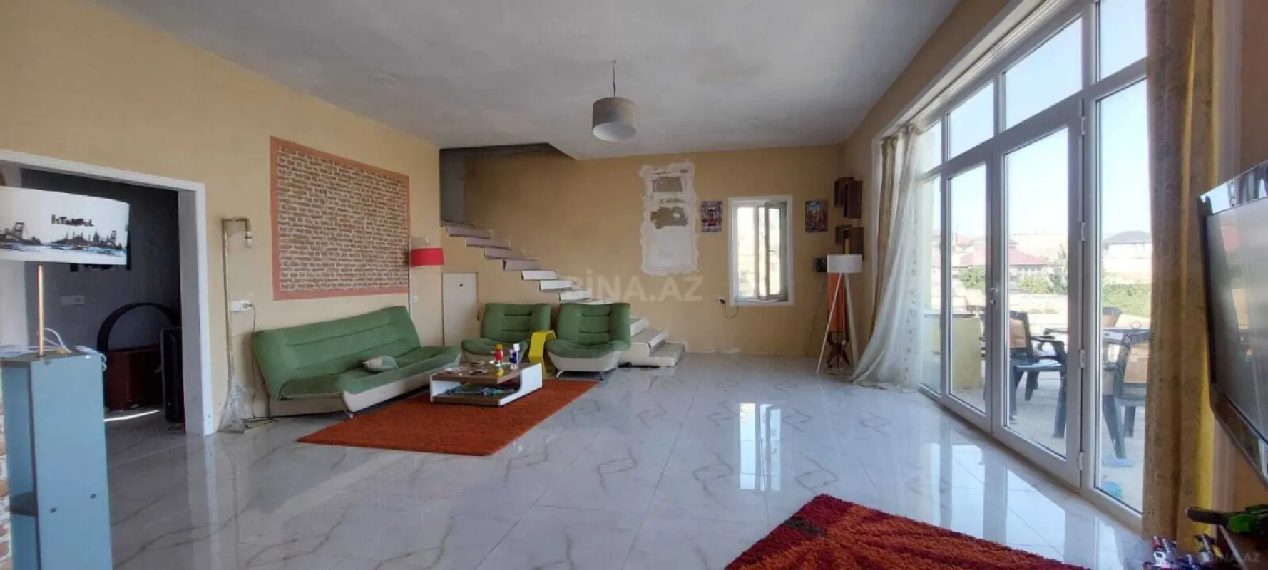 Satılır 4 otaqlı həyət evi 180 m²