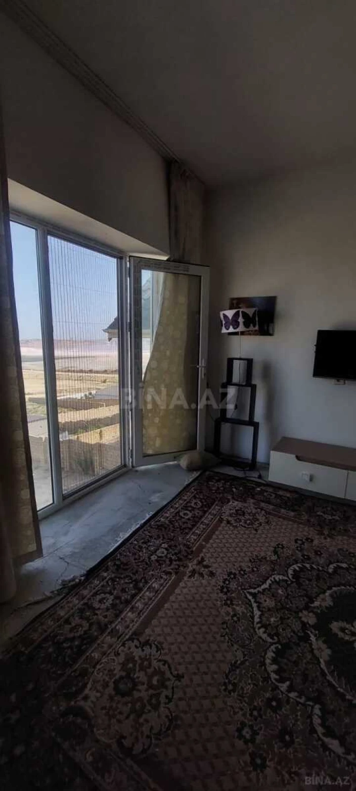 Satılır 4 otaqlı həyət evi 180 m²