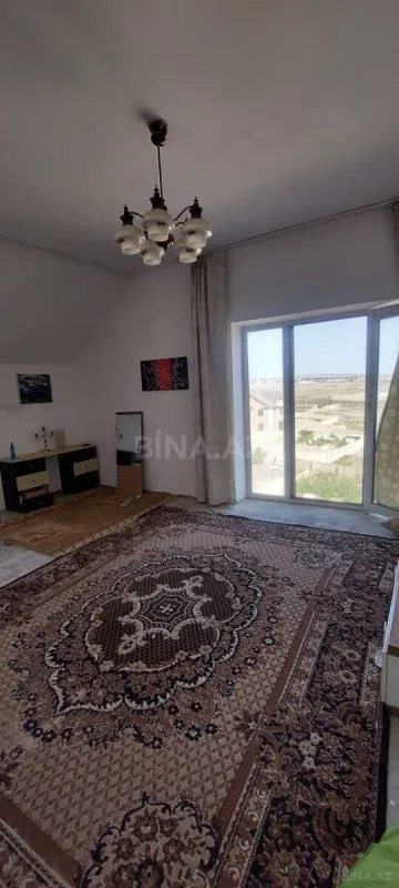 Satılır 4 otaqlı həyət evi 180 m²