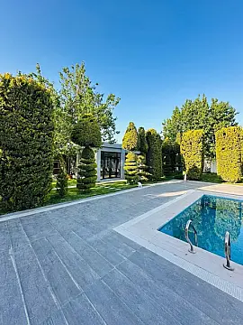 Kirayə verilir 5 otaqlı həyət evi 400 m²