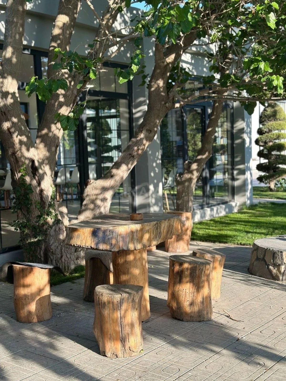 Kirayə verilir 5 otaqlı həyət evi 400 m²