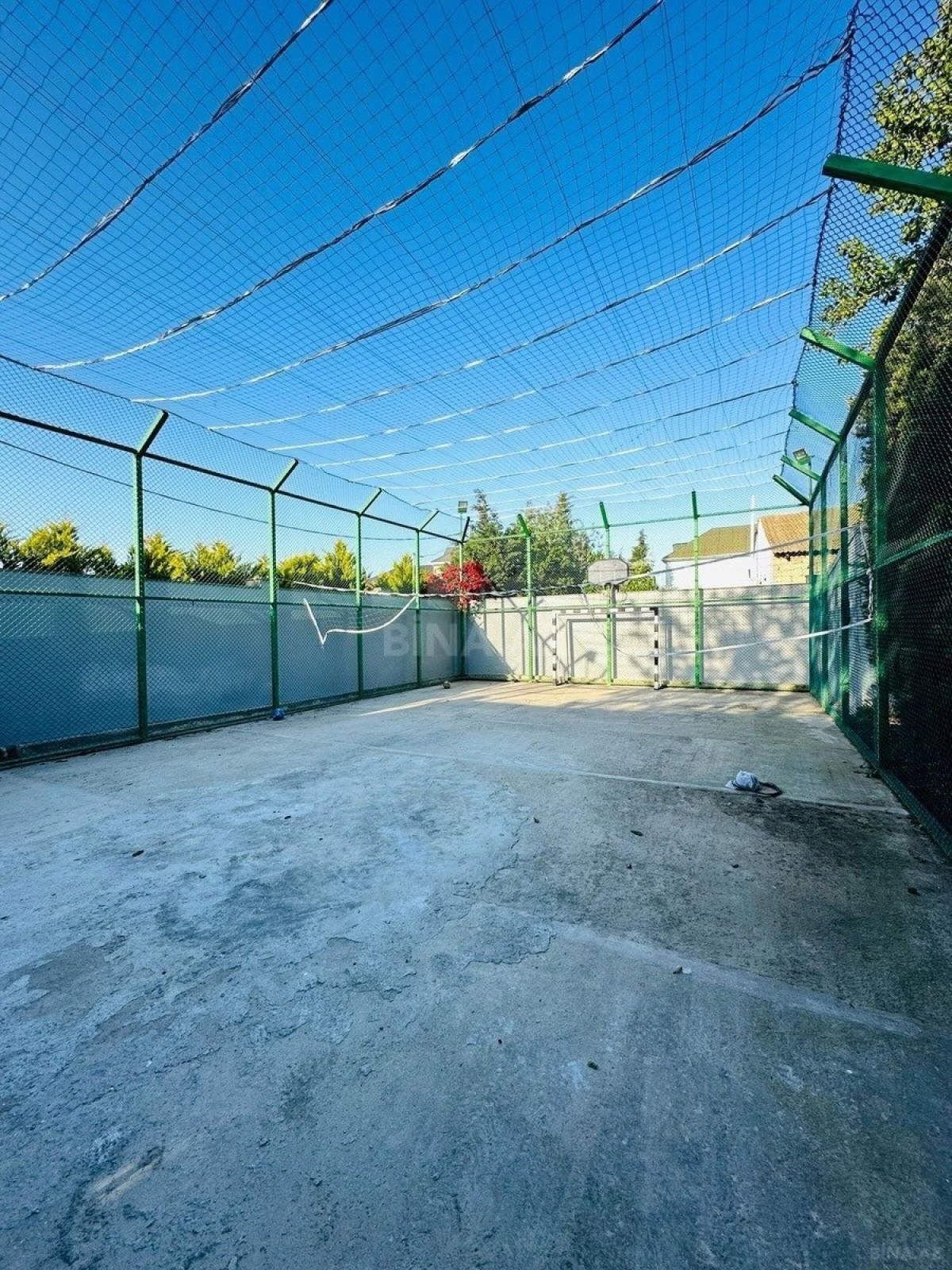 Kirayə verilir 5 otaqlı həyət evi 400 m²