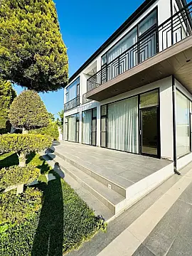 Kirayə verilir 5 otaqlı həyət evi 400 m²