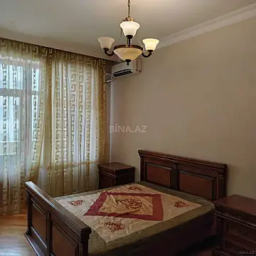 Kirayə verilir 3 otaqlı mənzil 150 m²