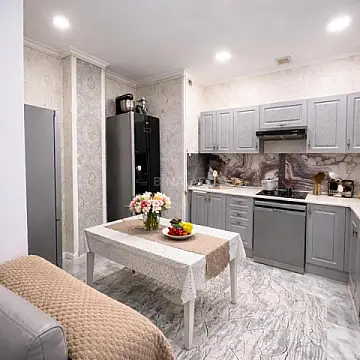 Satılır 3 otaqlı mənzil 90 m²