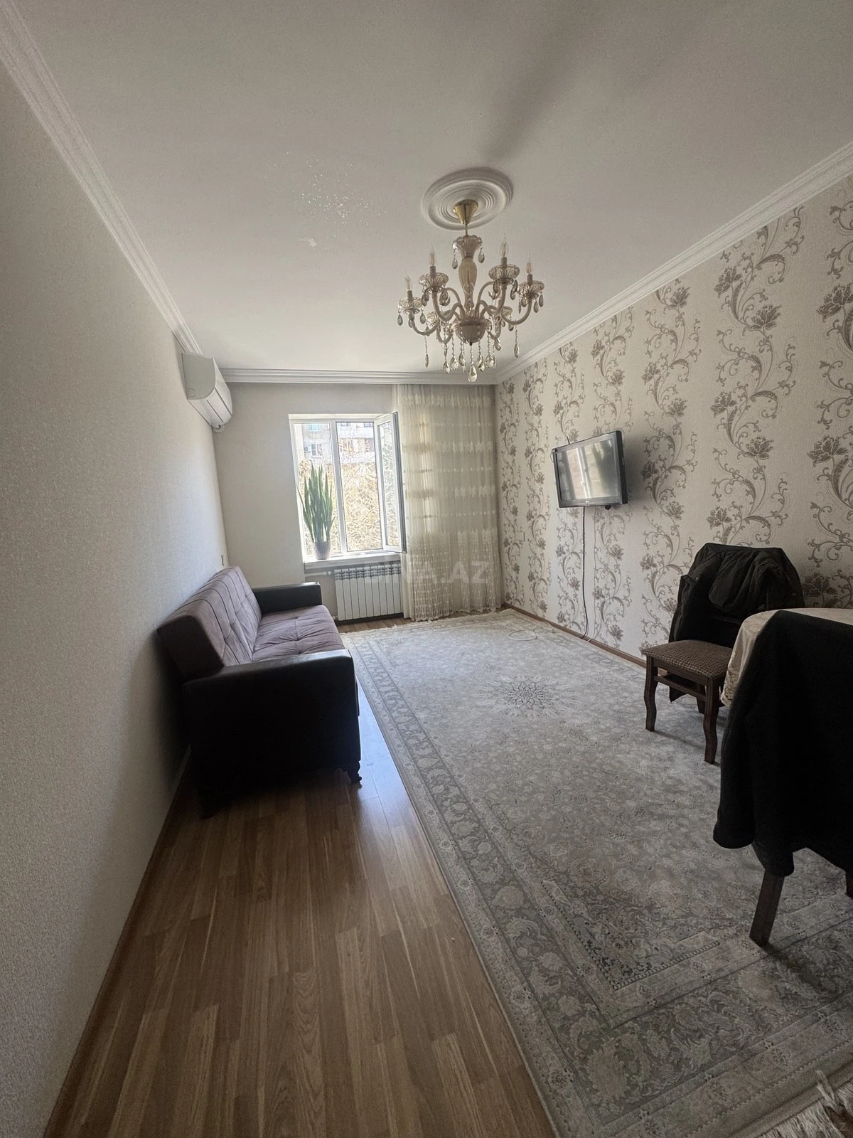 Satılır 2 otaqlı mənzil 60 m²