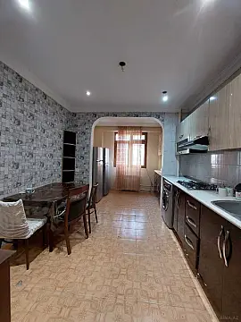 Kirayə verilir 3 otaqlı mənzil 75 m²