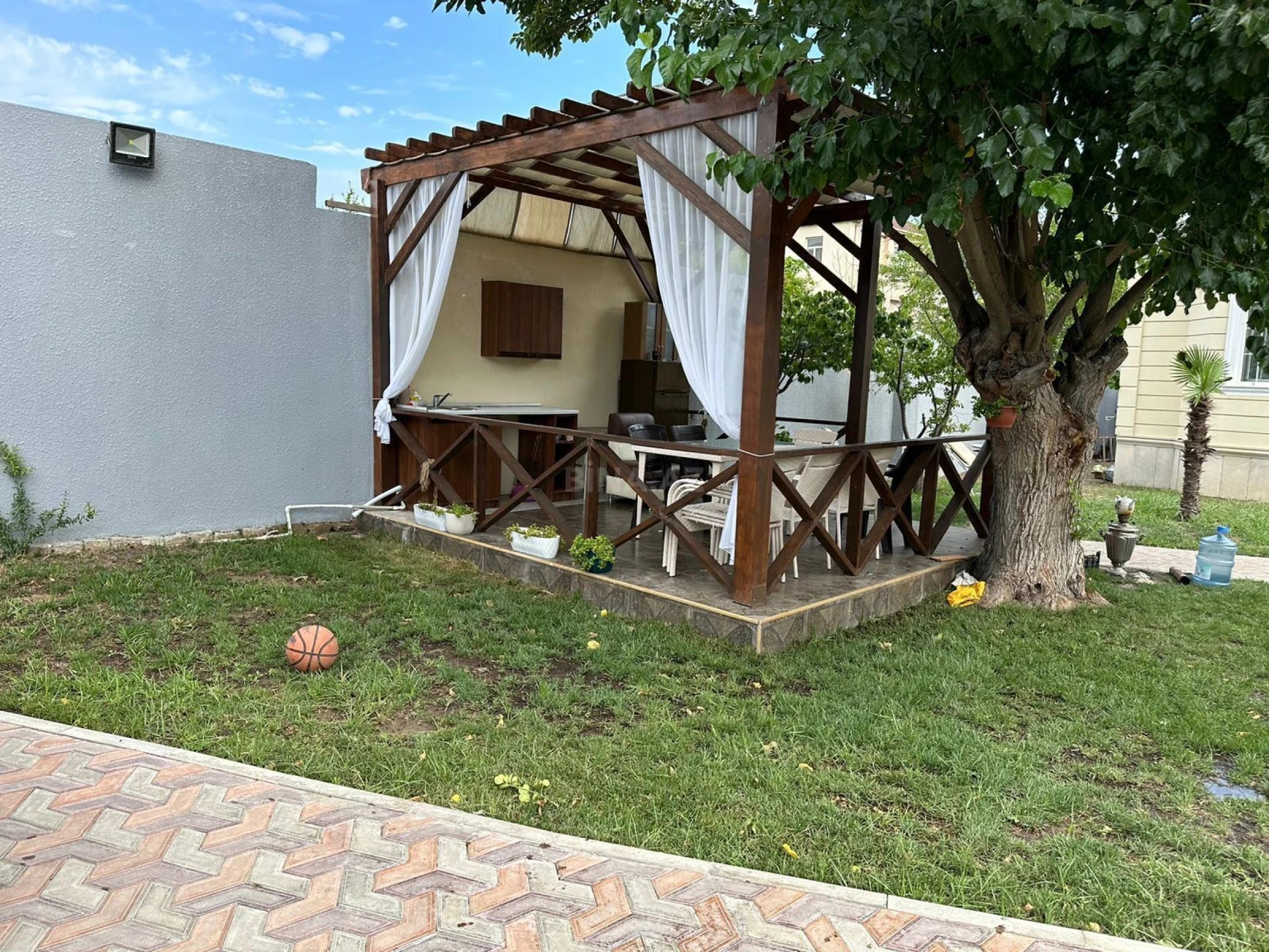 Kirayə verilir 3 otaqlı həyət evi 125 m²