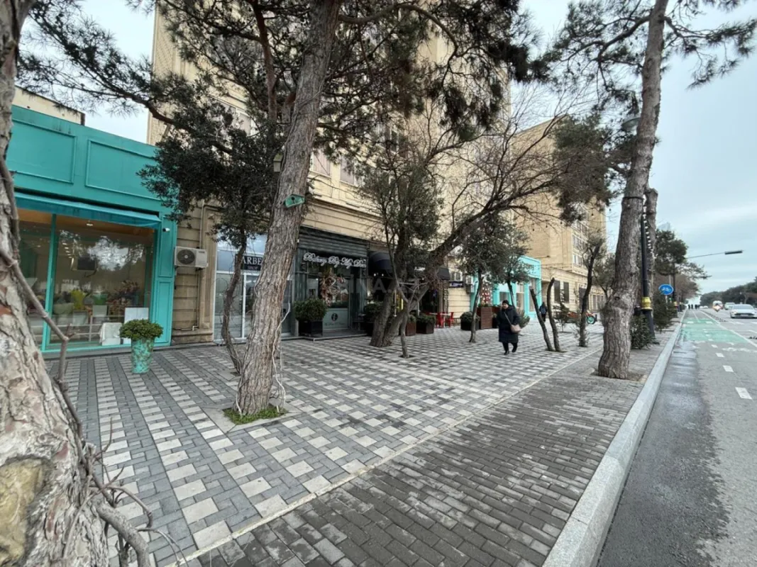 Kirayə verilir obyekt 75 m²