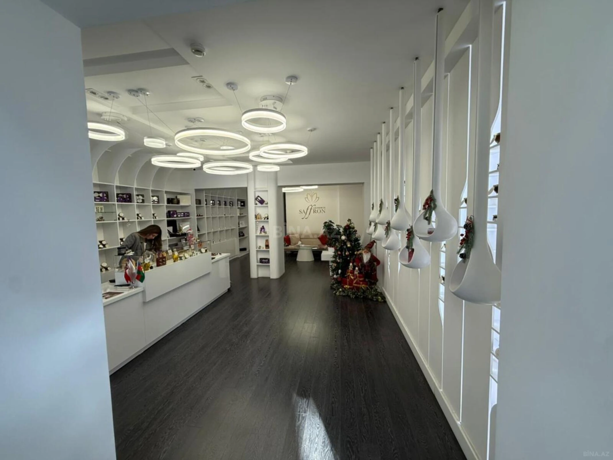 Kirayə verilir obyekt 75 m²