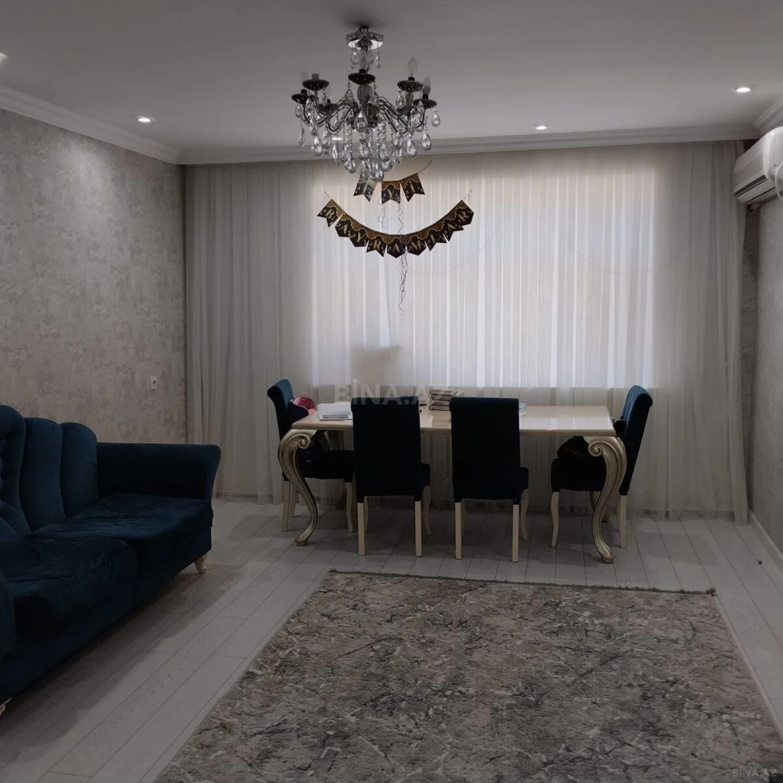 Satılır 4 otaqlı mənzil 85 m²