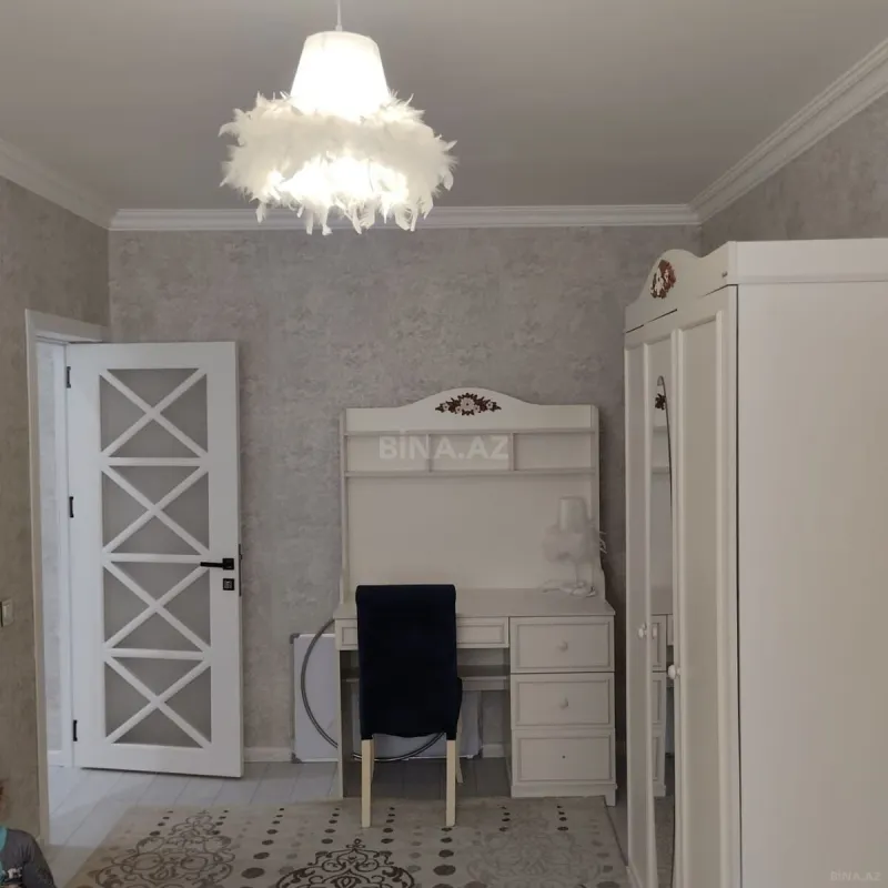 Satılır 4 otaqlı mənzil 85 m²
