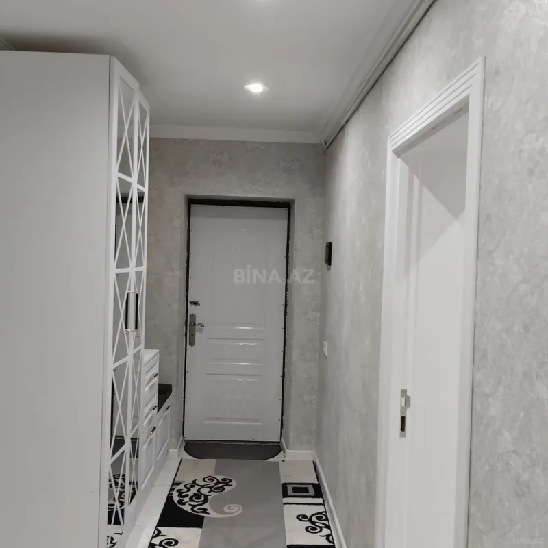 Satılır 4 otaqlı mənzil 85 m²