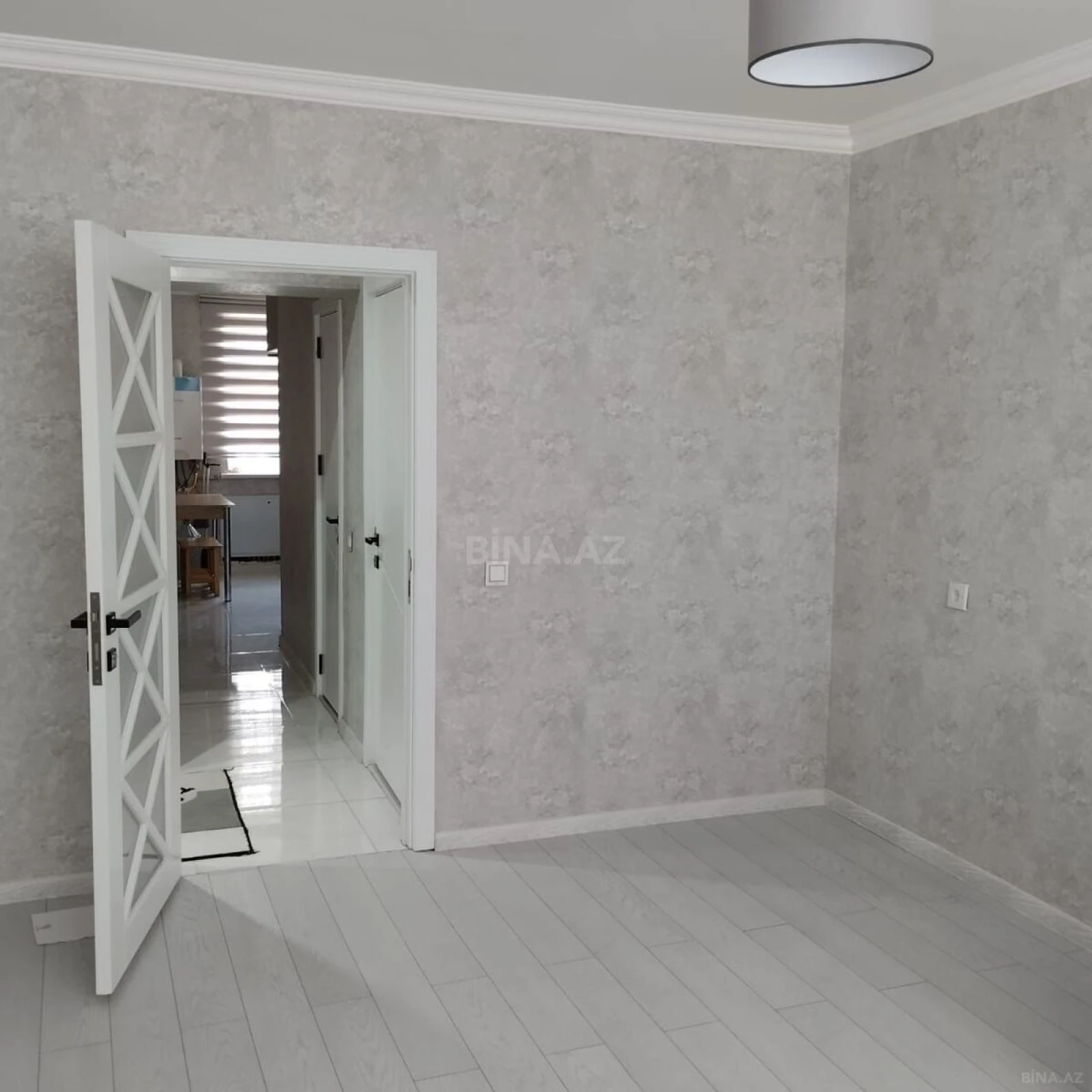 Satılır 4 otaqlı mənzil 85 m²