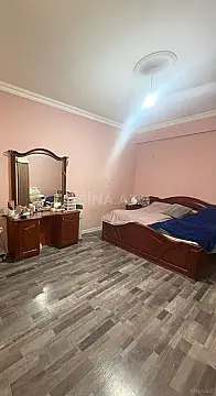 Kirayə verilir 2 otaqlı mənzil 67 m²