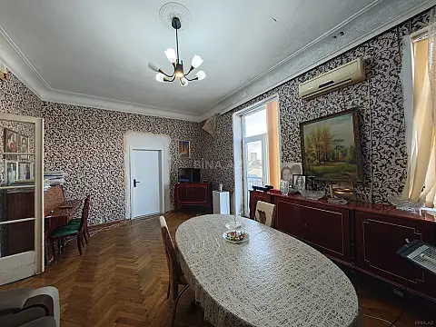 Satılır 3 otaqlı mənzil 90 m² — Bakı, Bakıxanov 3 otaq 90.00 m²