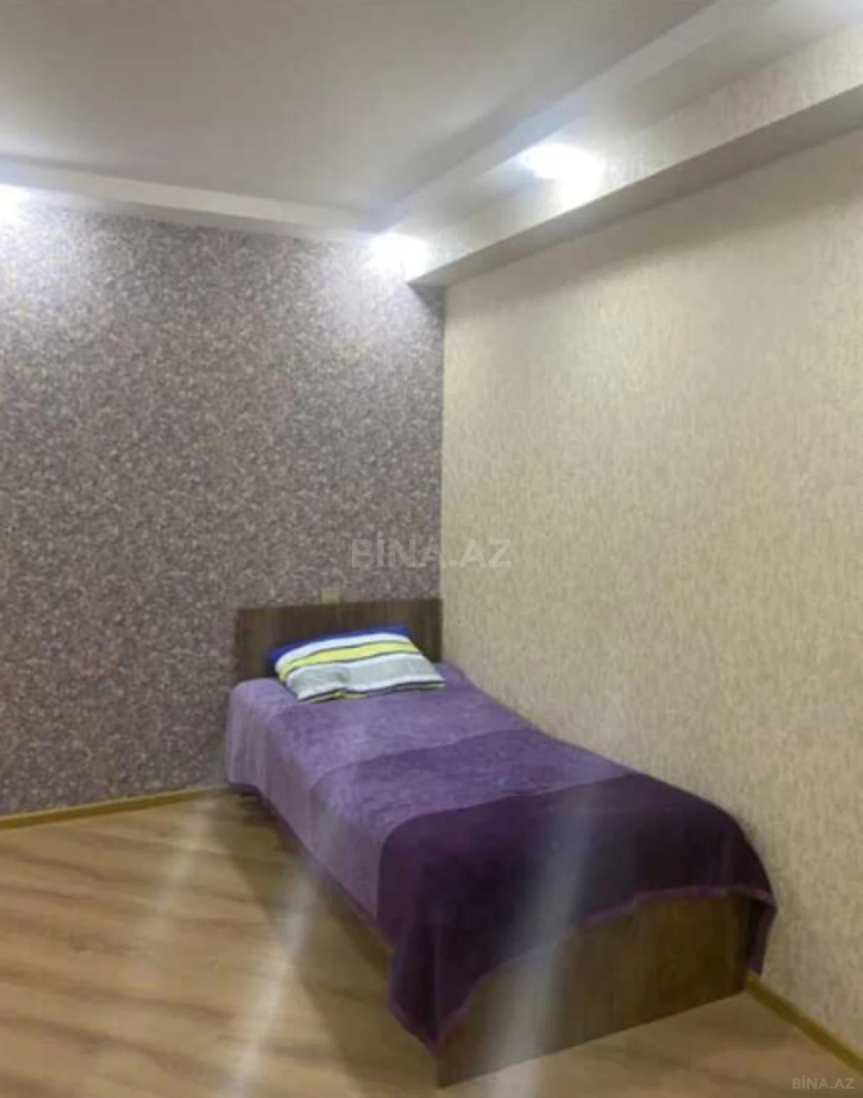 Satılır 5 otaqlı həyət evi 230 m²