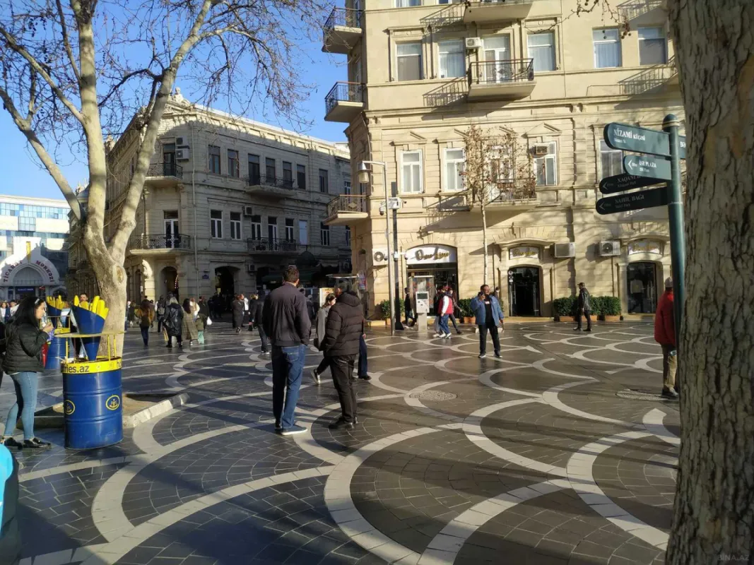 Kirayə verilir 3 otaqlı mənzil 80 m²