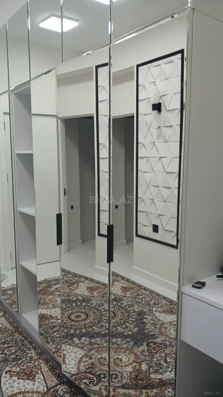 Kirayə verilir 2 otaqlı mənzil 67 m²