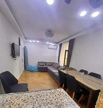 Kirayə verilir 2 otaqlı mənzil 60 m²