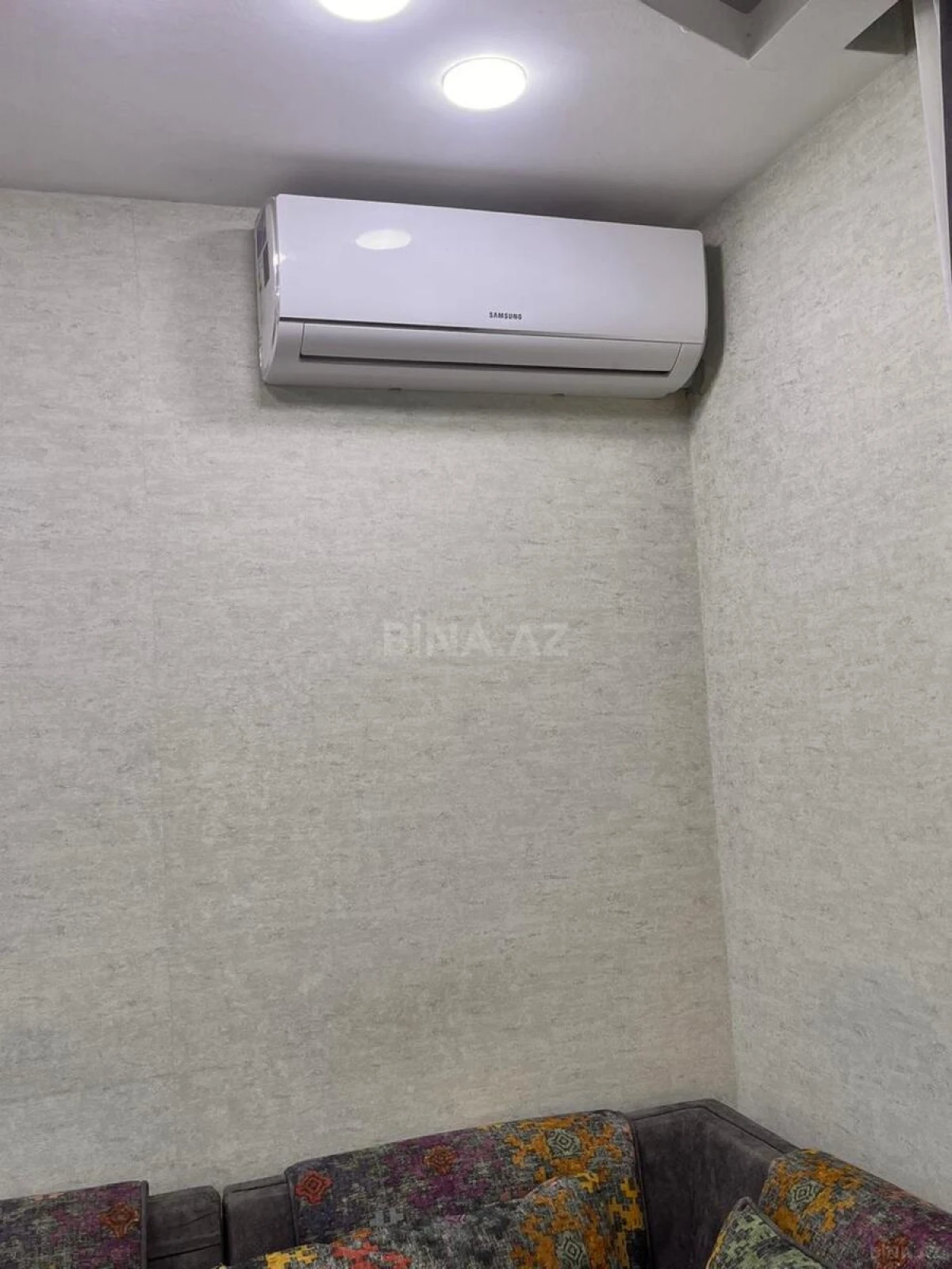 Kirayə verilir 2 otaqlı mənzil 60 m²