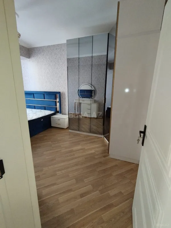 Kirayə verilir 3 otaqlı mənzil 112 m²