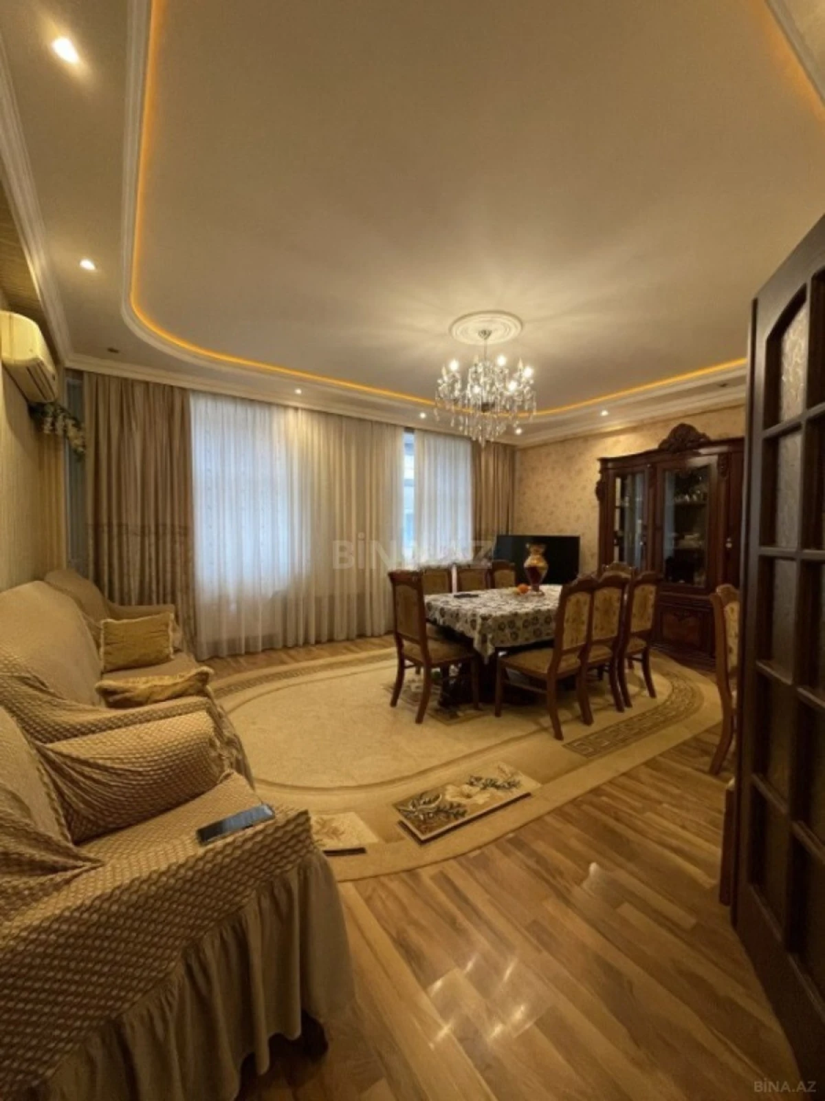 Satılır 3 otaqlı mənzil 100 m²