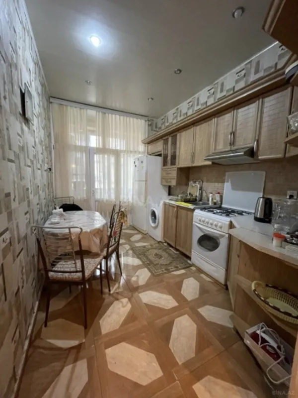 Satılır 3 otaqlı mənzil 100 m²