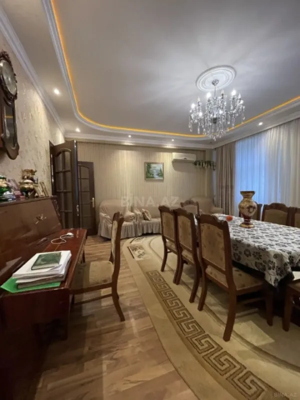 Satılır 3 otaqlı mənzil 100 m²