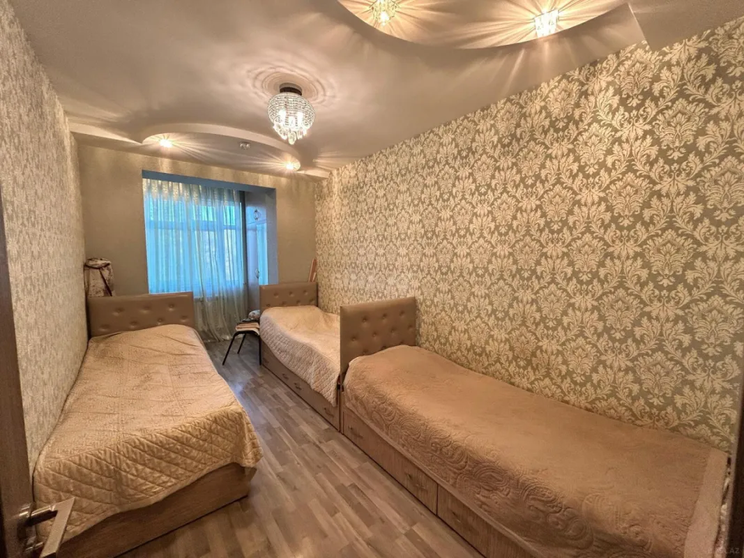 Satılır 3 otaqlı mənzil 80 m²