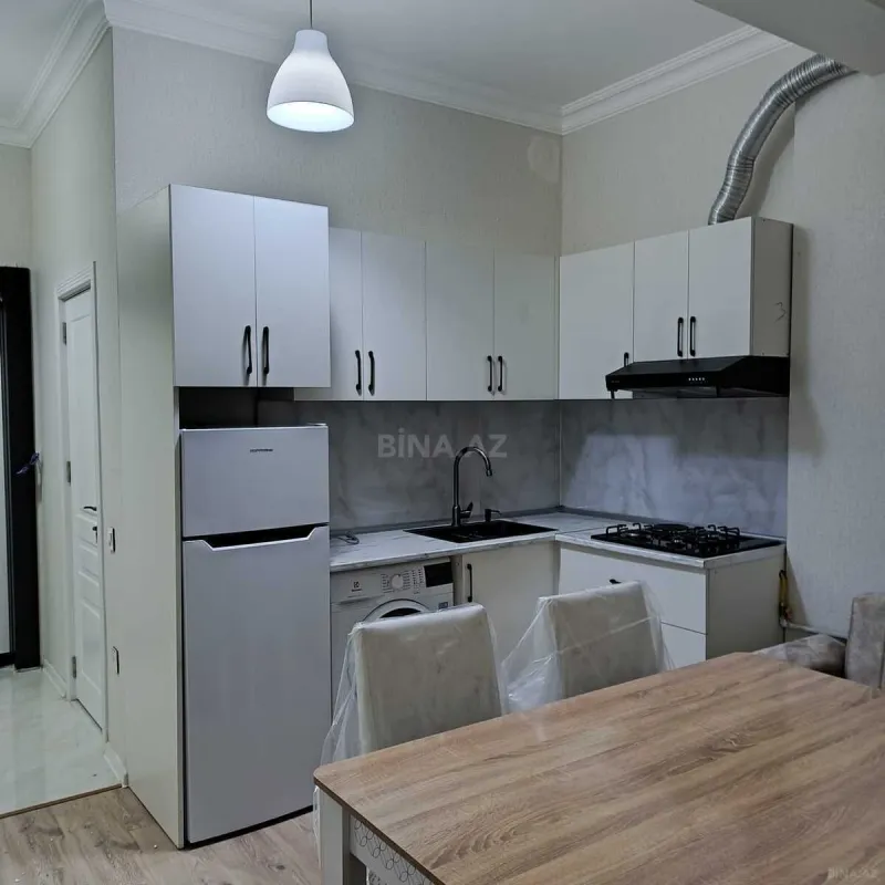 Kirayə verilir 2 otaqlı mənzil 45 m²