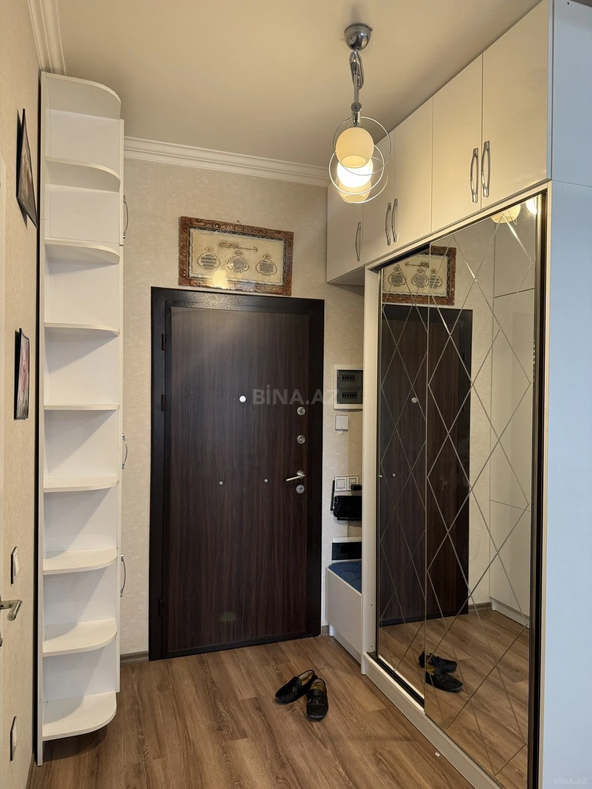 Kirayə verilir 2 otaqlı mənzil 55 m²