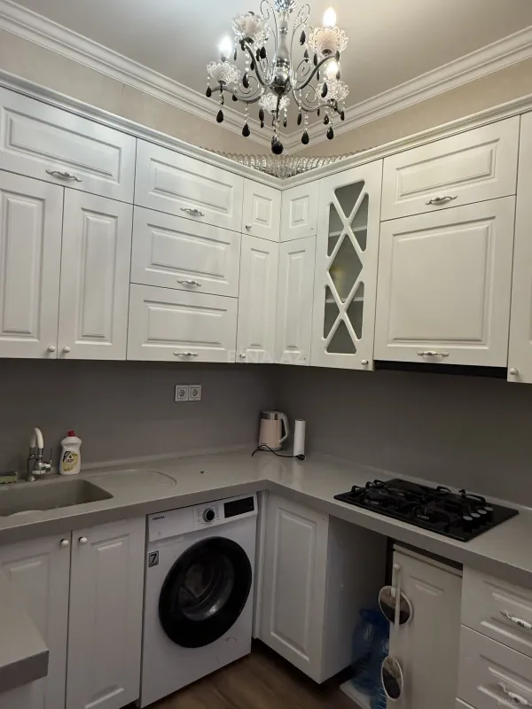 Kirayə verilir 2 otaqlı mənzil 55 m²