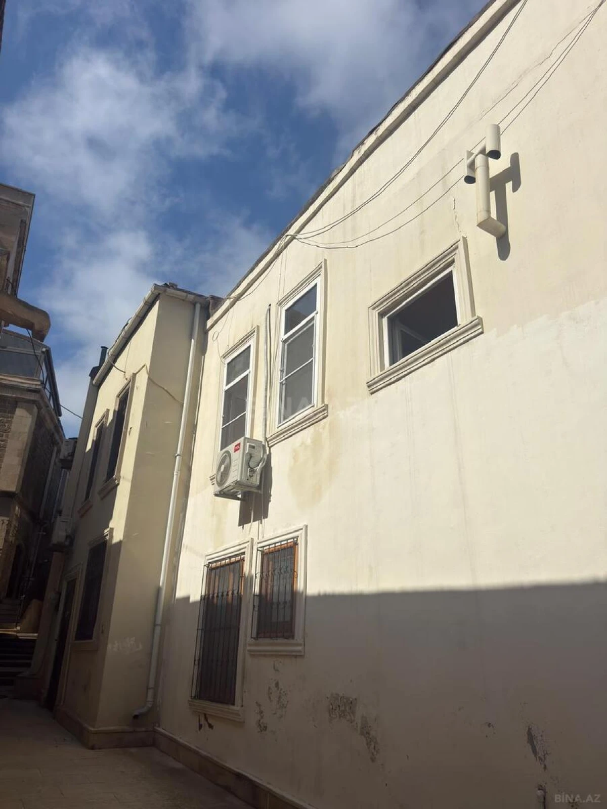 Satılır 3 otaqlı mənzil 80 m²