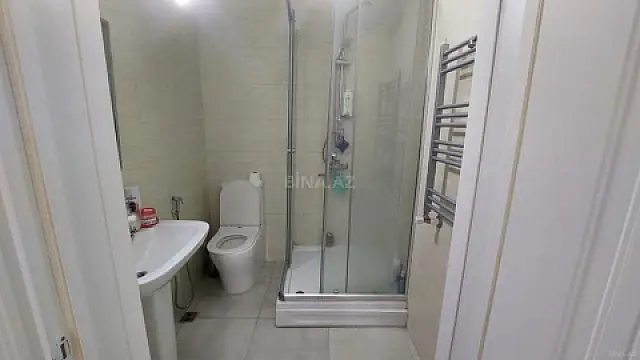 Satılır 2 otaqlı mənzil 64 m²